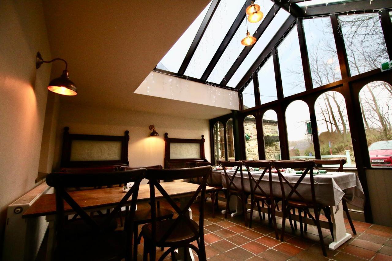 The Wolfe Inn Wolfscastle Haverfordwest Exterior foto